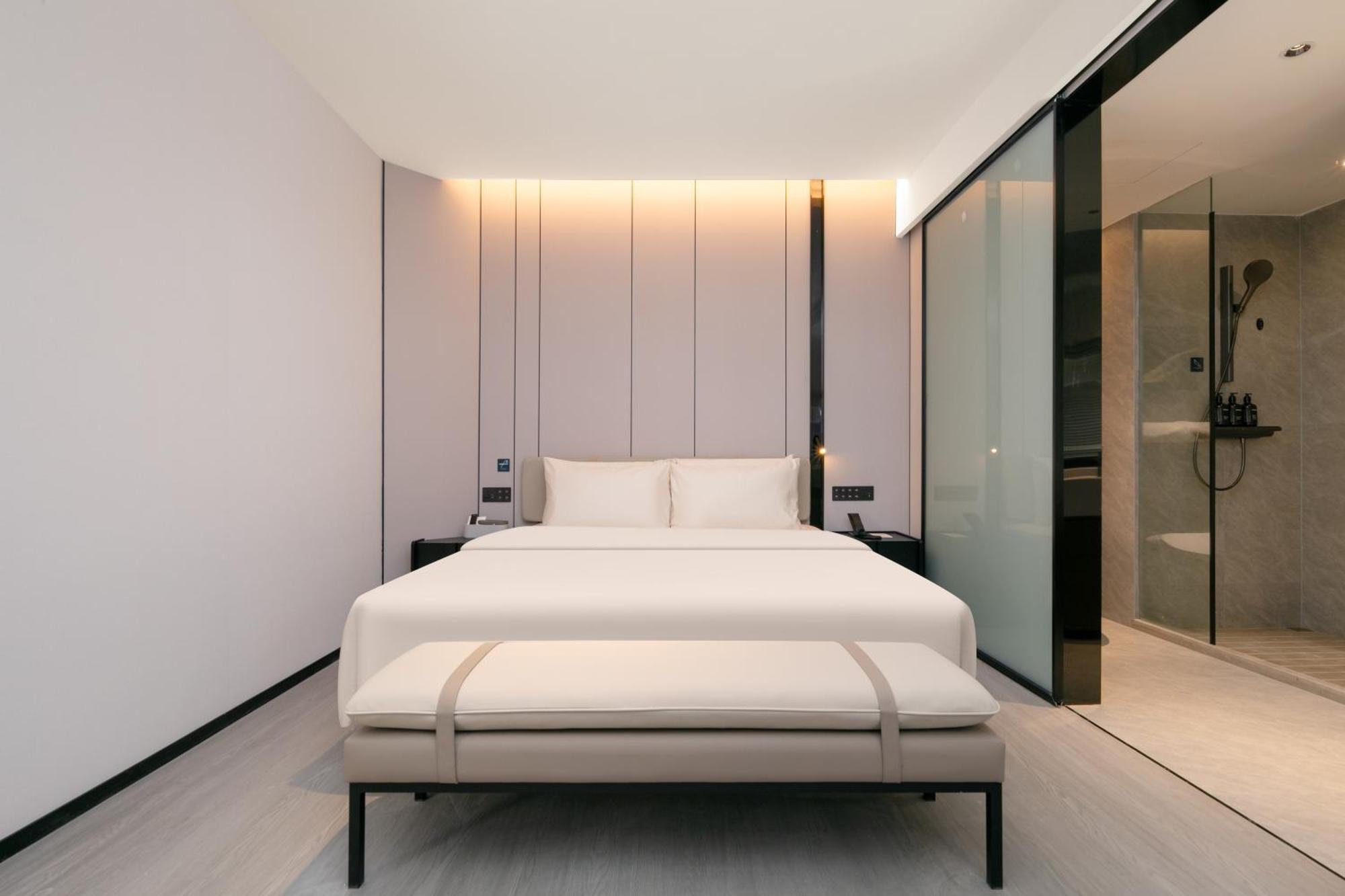 Atour Jing'an Temple West Nanjing Road 4*
